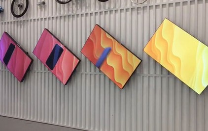 旋轉(zhuǎn)廣告液晶拼接屏